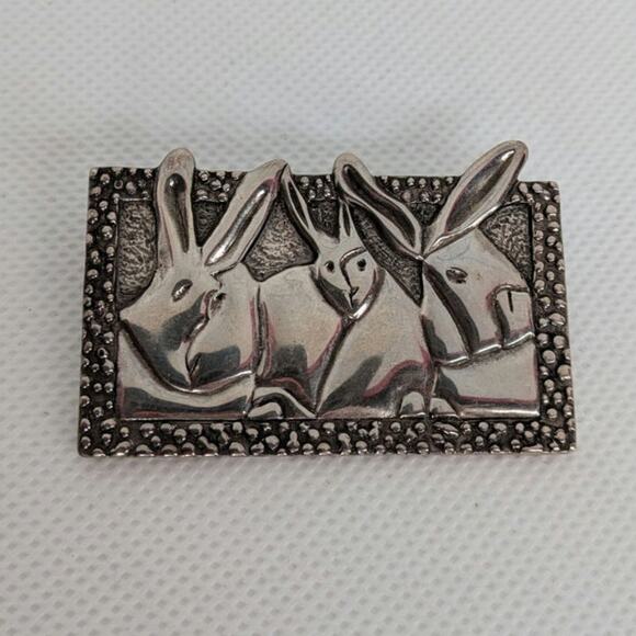 MD Anderson Cancer Center Children Art Project 1999 Sterling Brooch or Pendant - Picture 1 of 7